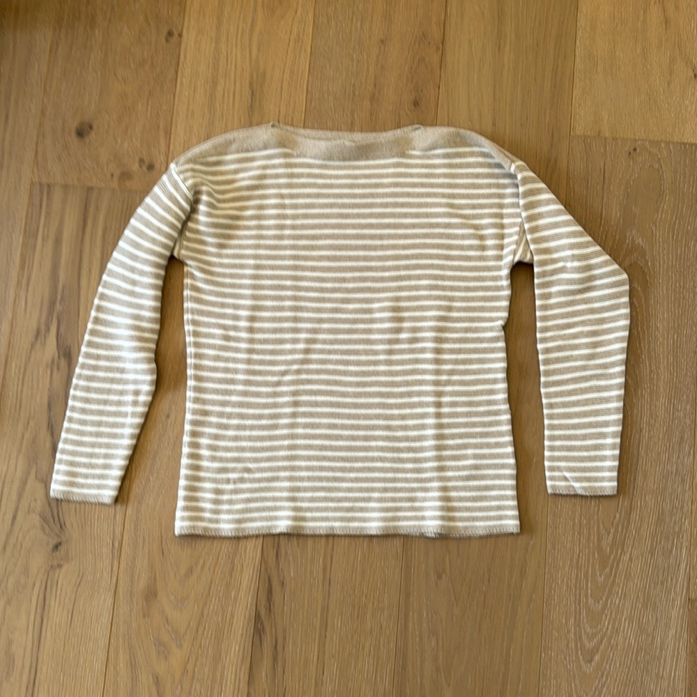 Vineyard vines boatneck sweater